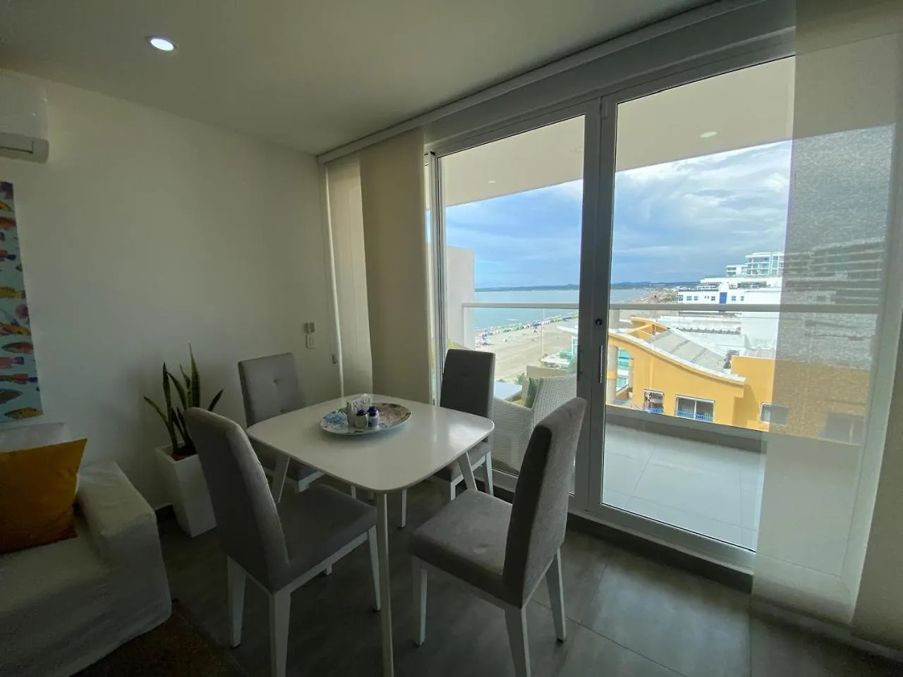 Ctgna 10 Personas 3 Habitaciones Playa Americas Morros Cartagena